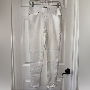 Martha Stewart Women's Size 6 Ankle Jeans Knit Denim Zipper Accent White NEW #1